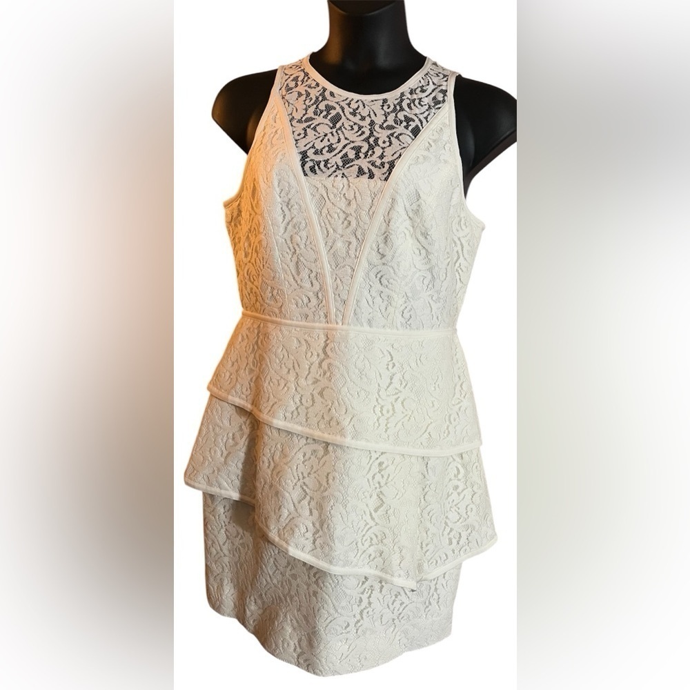 Gianni Bini flirty romantic baby doll prairie lace ruffle cottage core party 12